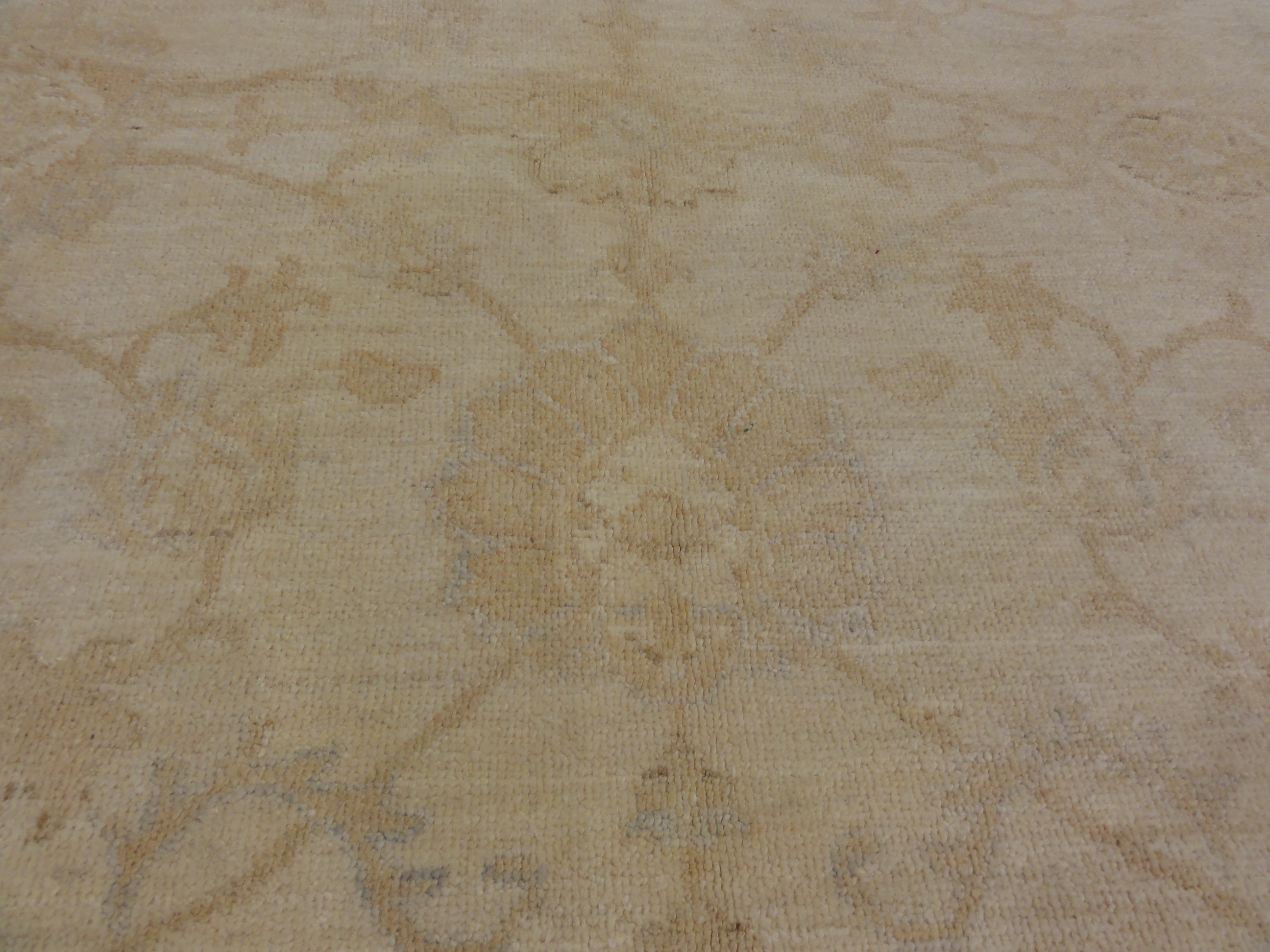 Finest Ziegler Oushak 30284. A piece of genuine authentic woven carpet art sold by Santa Barbara Design Center, Rugs and More.