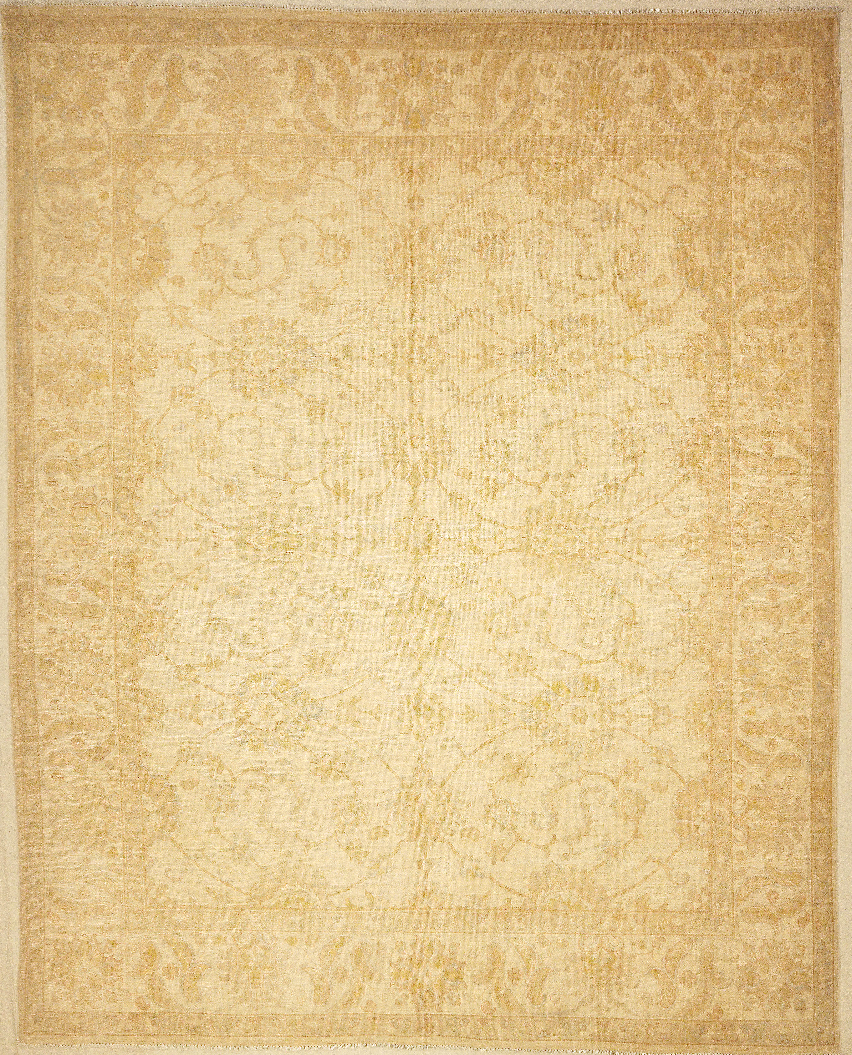 Finest Ziegler Oushak 30285. A piece of genuine authentic woven carpet art sold by the Santa Barbara Design Center, Rugs and More.
