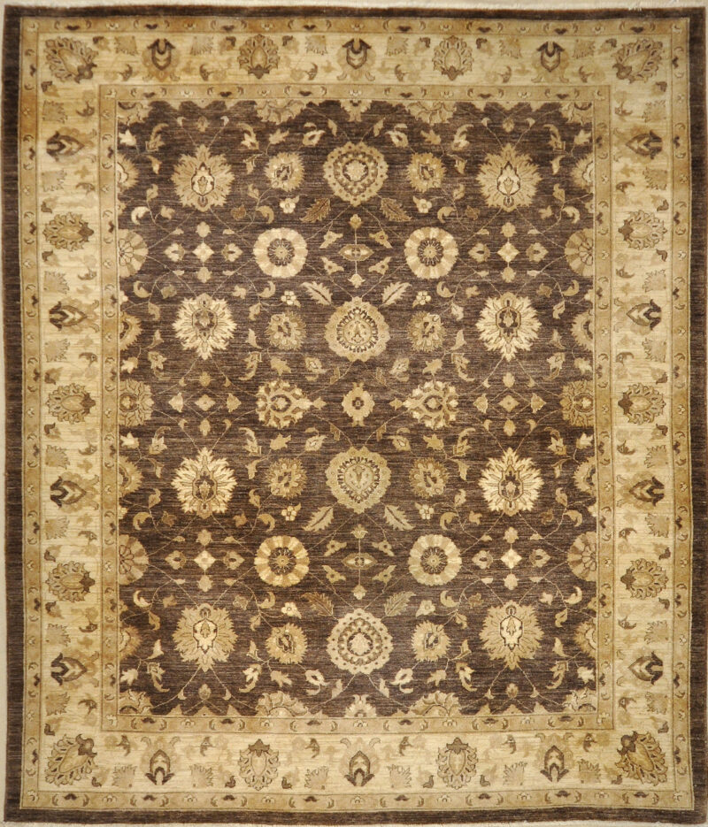 The rugs of Sultanabad are extremely desirable in the modern marketplace. The popularity of Sultanabad rugs go back to the mid-19th century 8'1 x 9'10