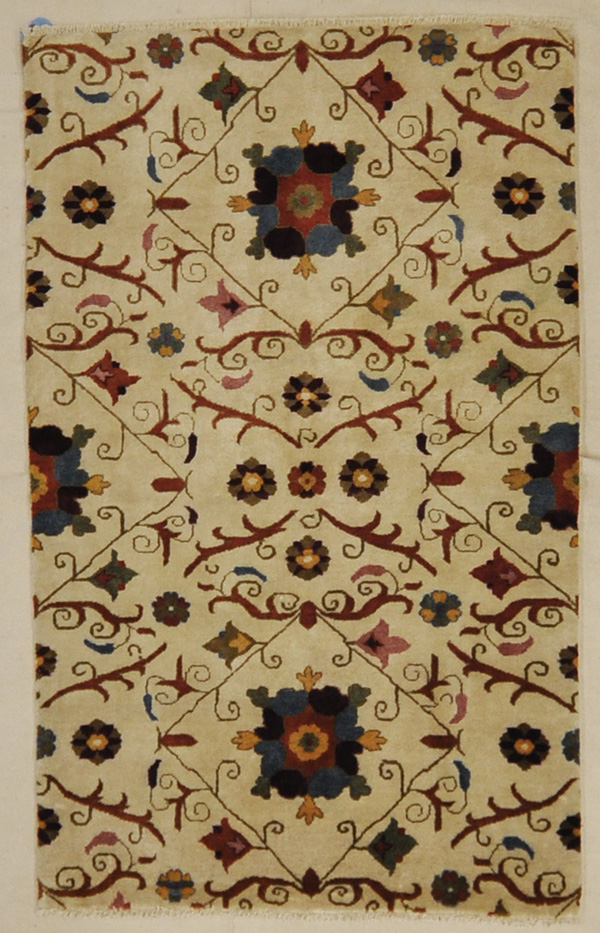 Fine Silk rugs and more oriental carpet 31541-