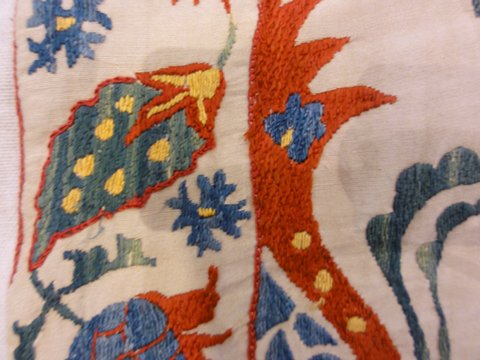 Ottomon Suzani Rugs & More Oriental Carpets 27701.