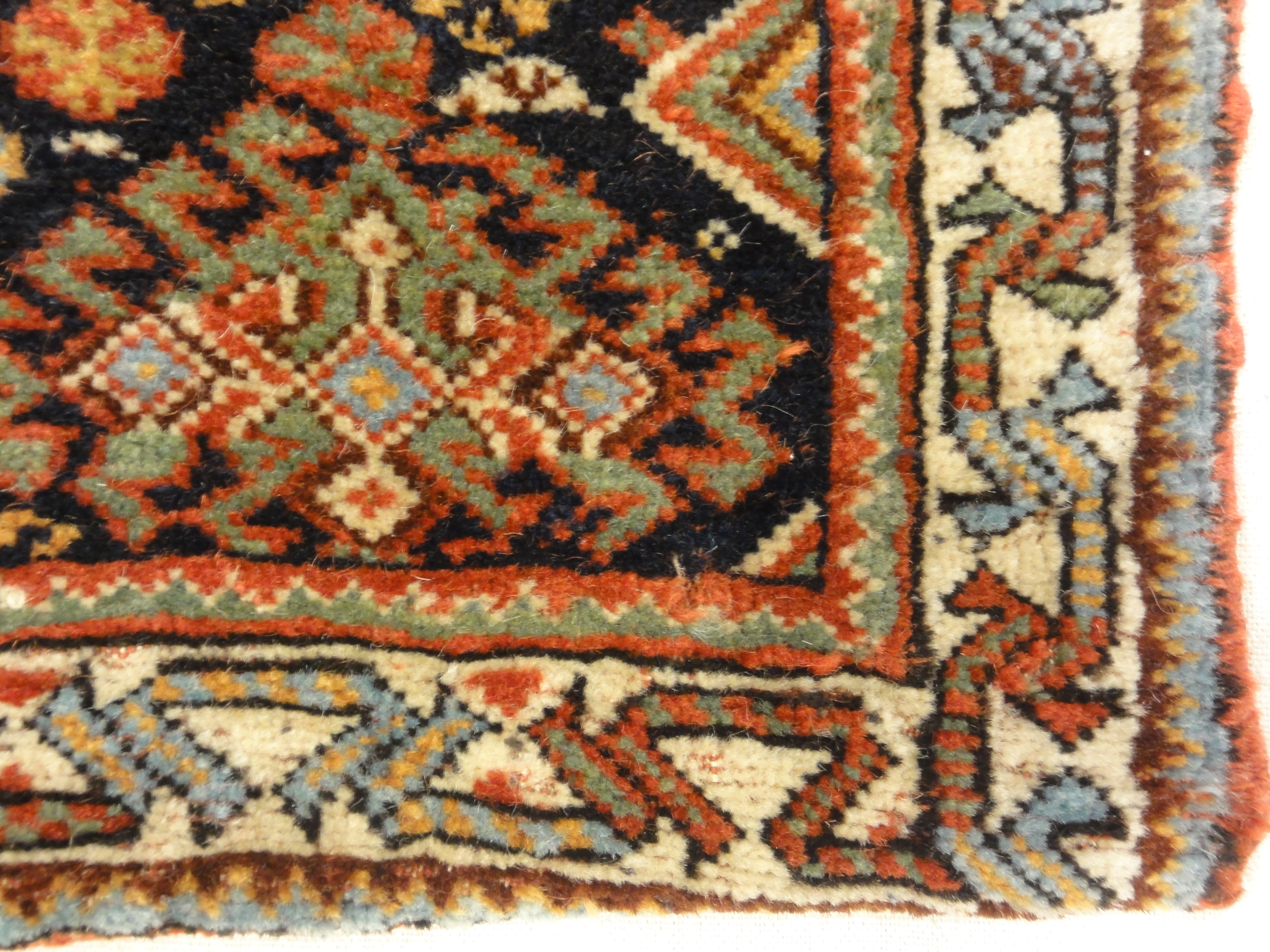Antique Aashqai Rugs & More Oriental Carpets
