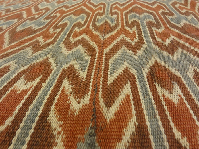Ikat 4'10x5'8 Rugs & More Orental Carpets