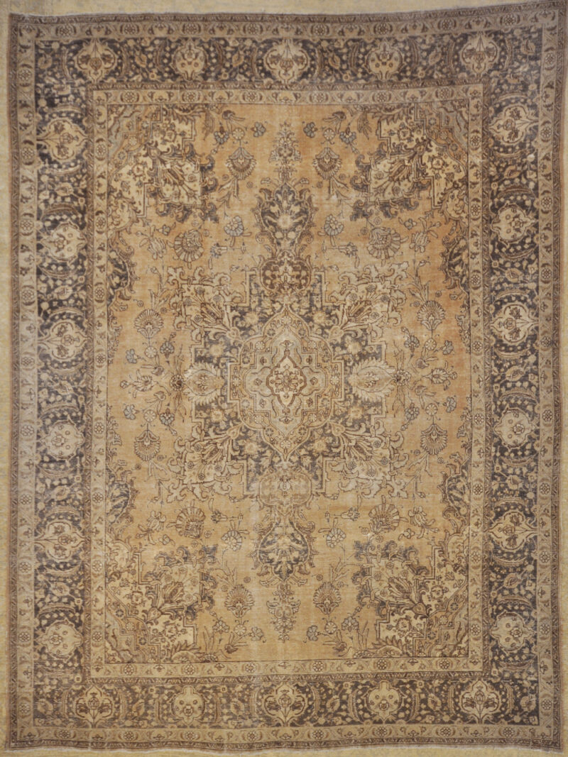 Antique Tabriz rugs and more oriental carpet 29683-