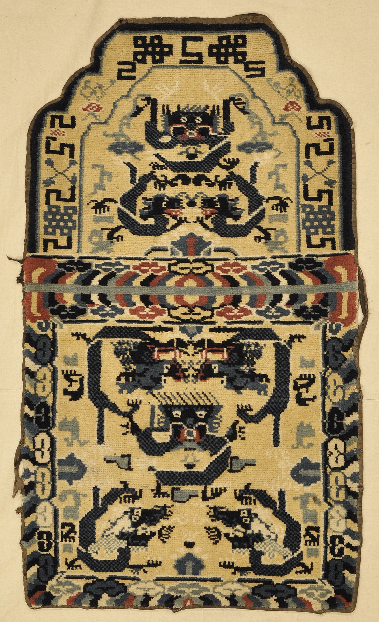 Chinese Dragon Chair Cover rugs and more oriental carpet 33300-