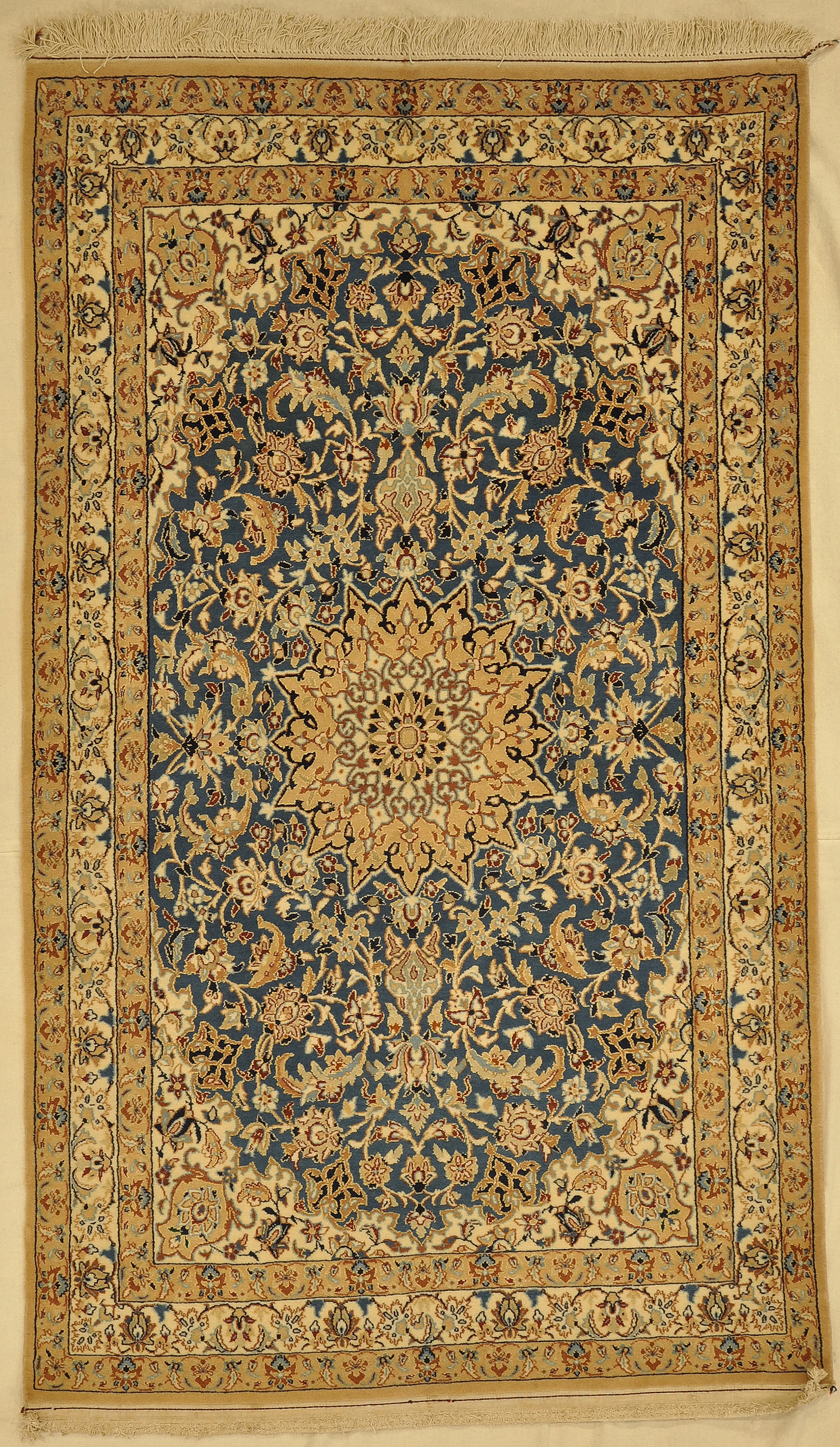 Vintage Persian Nain rugs and more oriental carpet 33438-