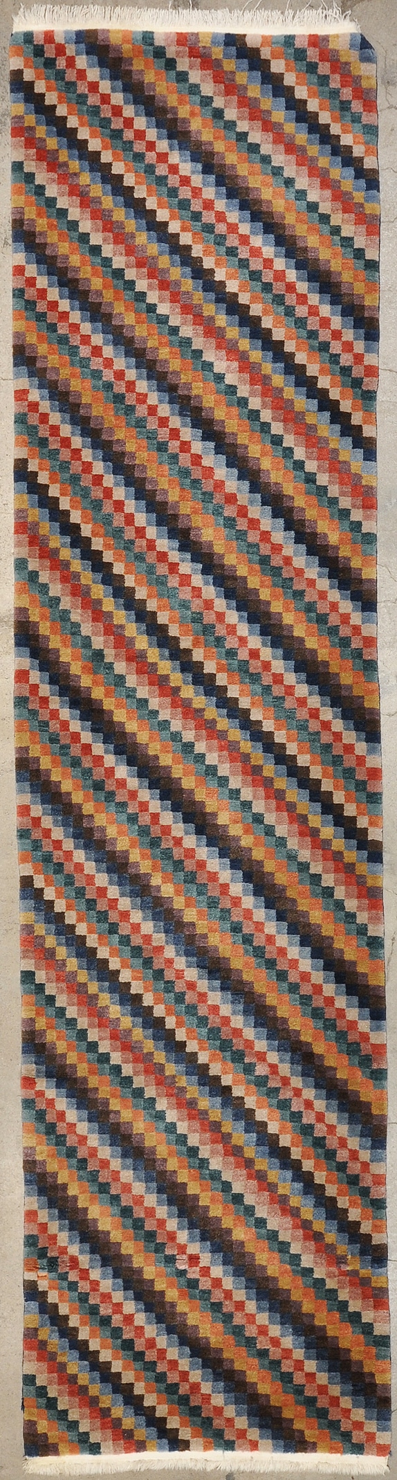 Tibetan Runner rugs and more oriental carpet 29878-1