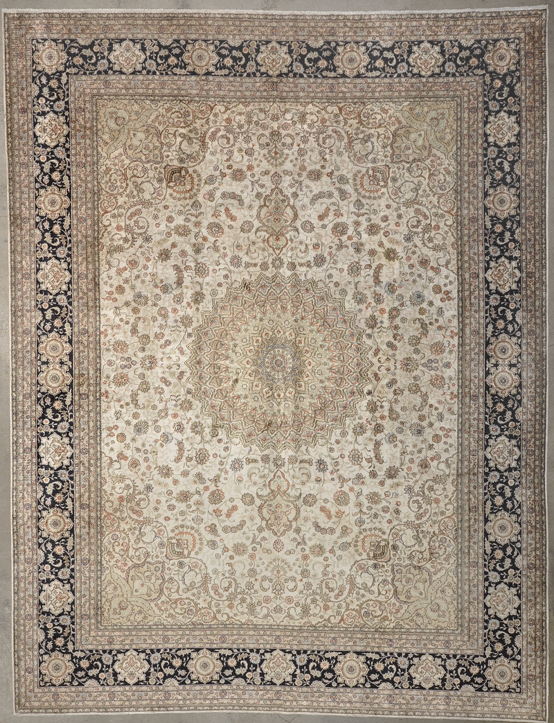 Vintage Silk Hereke rugs and more oriental carpet 34188-